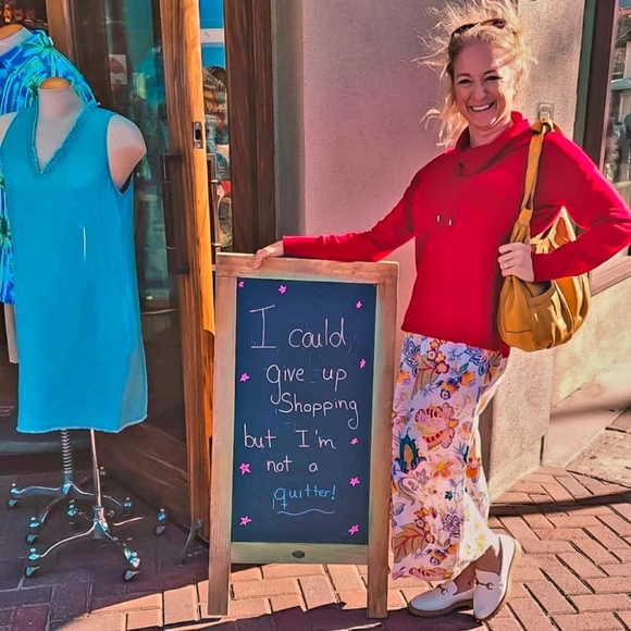 Jones and Co pullover - Picture 6 of 6